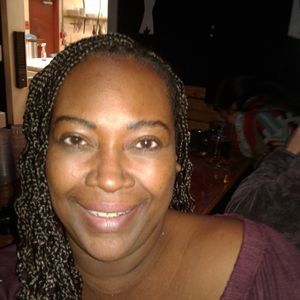 Meet your Posher, Deanna